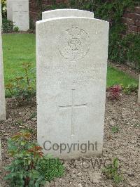 Bethune Town Cemetery - Cooper, A